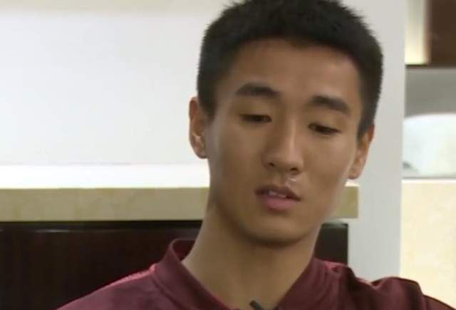 影片中，凯拉·奈特莉与马修·古迪饰演一对夫妻，他们相约一群老友欢聚一堂，在田园乡村诗般的住宅中舒适地庆祝圣诞节，但厄 上一页12345.搜索-电影网 消息 首页 新闻 视频 大片 影库 CCTV6 VIP影院 全部 电影 电视剧 影人 视频 图片 新闻 更新时间 所有 1小时内 今日内 1周内 1个月内 从资讯频道搜索 结果 73426 条 《哪吒》蝉联冠军 《鼠胆英雄》首日破2千万 2019-08-03 8月2日，票房报收3.53亿元，大盘总体持续升温。