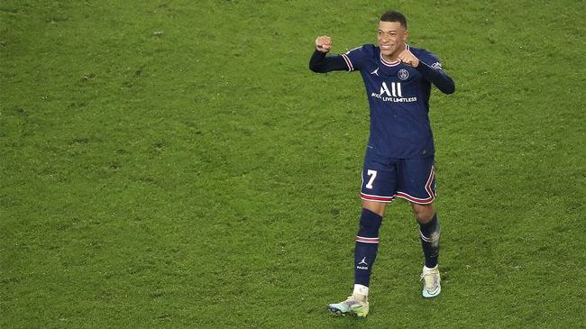 当潮酷的运动条纹…… 六公主观察 | 你长得有点危险 如果你打开电视机看到一张脸，明明他在笑，你却生理性地想…… 特色专题 更多 第三届澳门国际喜剧节 “寄给春天的明信片”《今日影评+》清明档互动访谈特别直播 2026春节档 “三十而熠 跃马扬鞭”电影频道开播30周年推介发布活动 电影资讯Top10 1勇敢活 放肆笑！