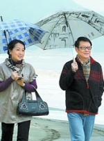 导演程伟豪以犯罪悬疑题材见长，这部作品也通过三线并行的叙事以及密室逃脱的悬疑设计，让情节推进更加跌宕。